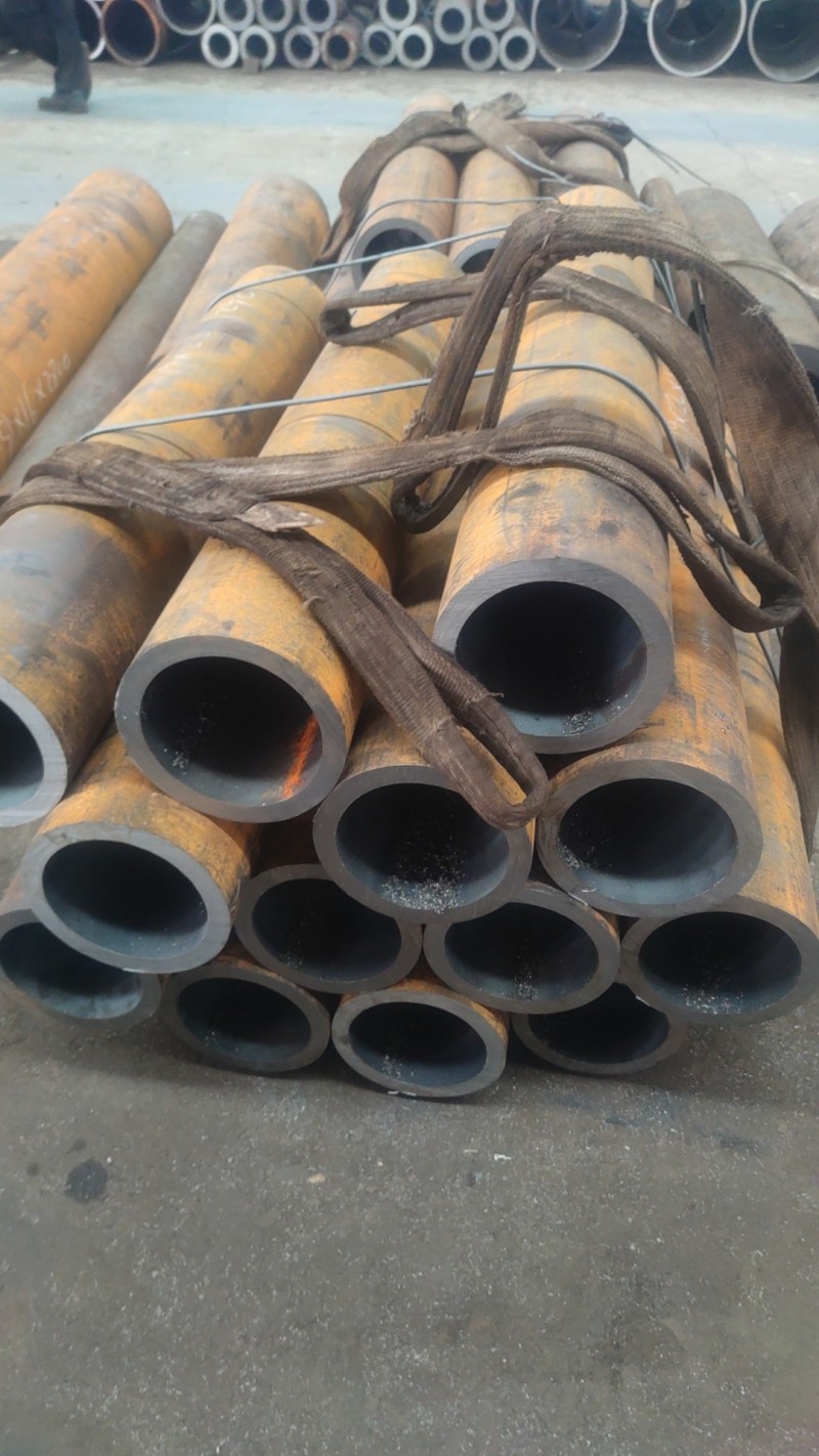 湖南湖南湖南15CrMoG无缝钢管切割